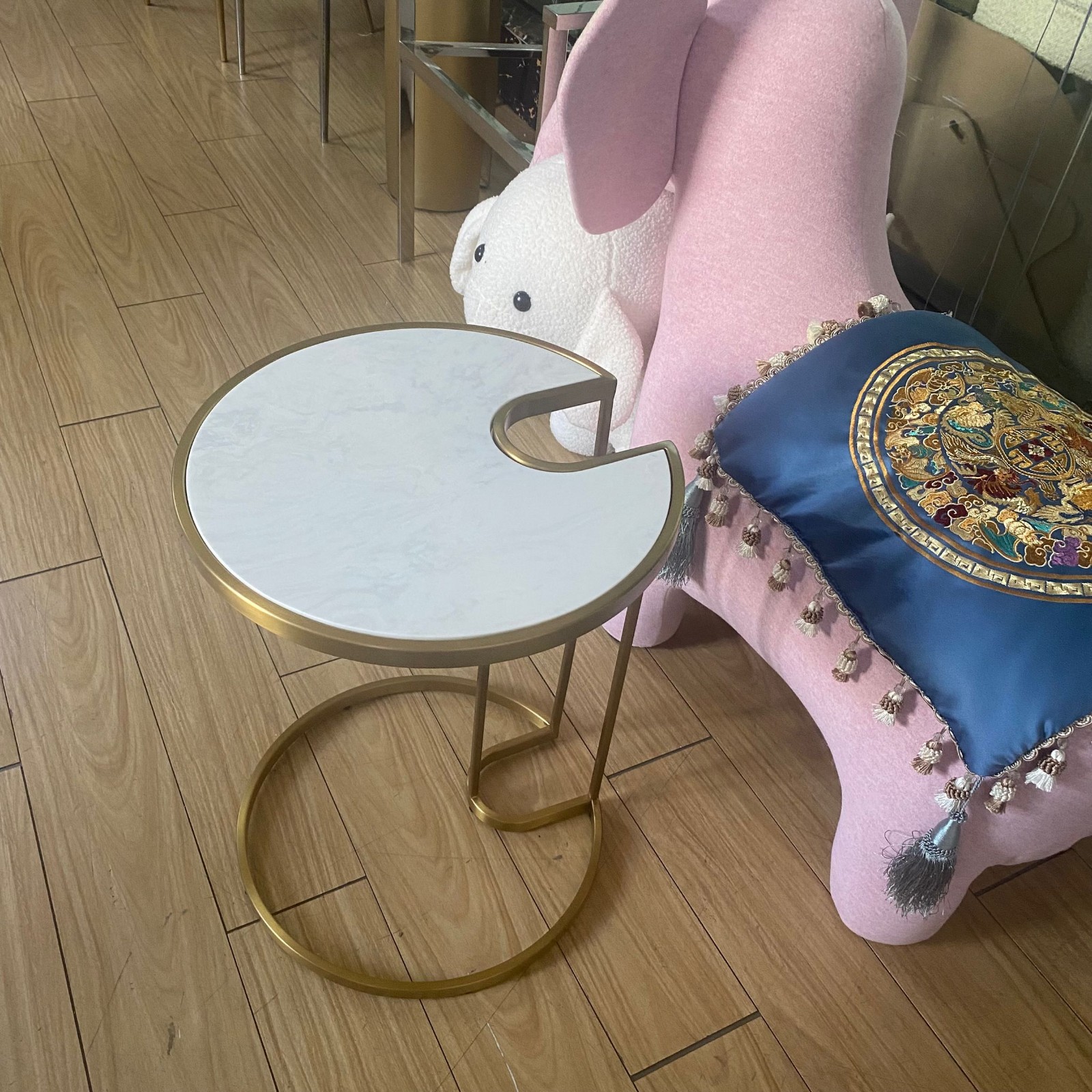 Contemporary luxury gold living room table stand table sofa arm table