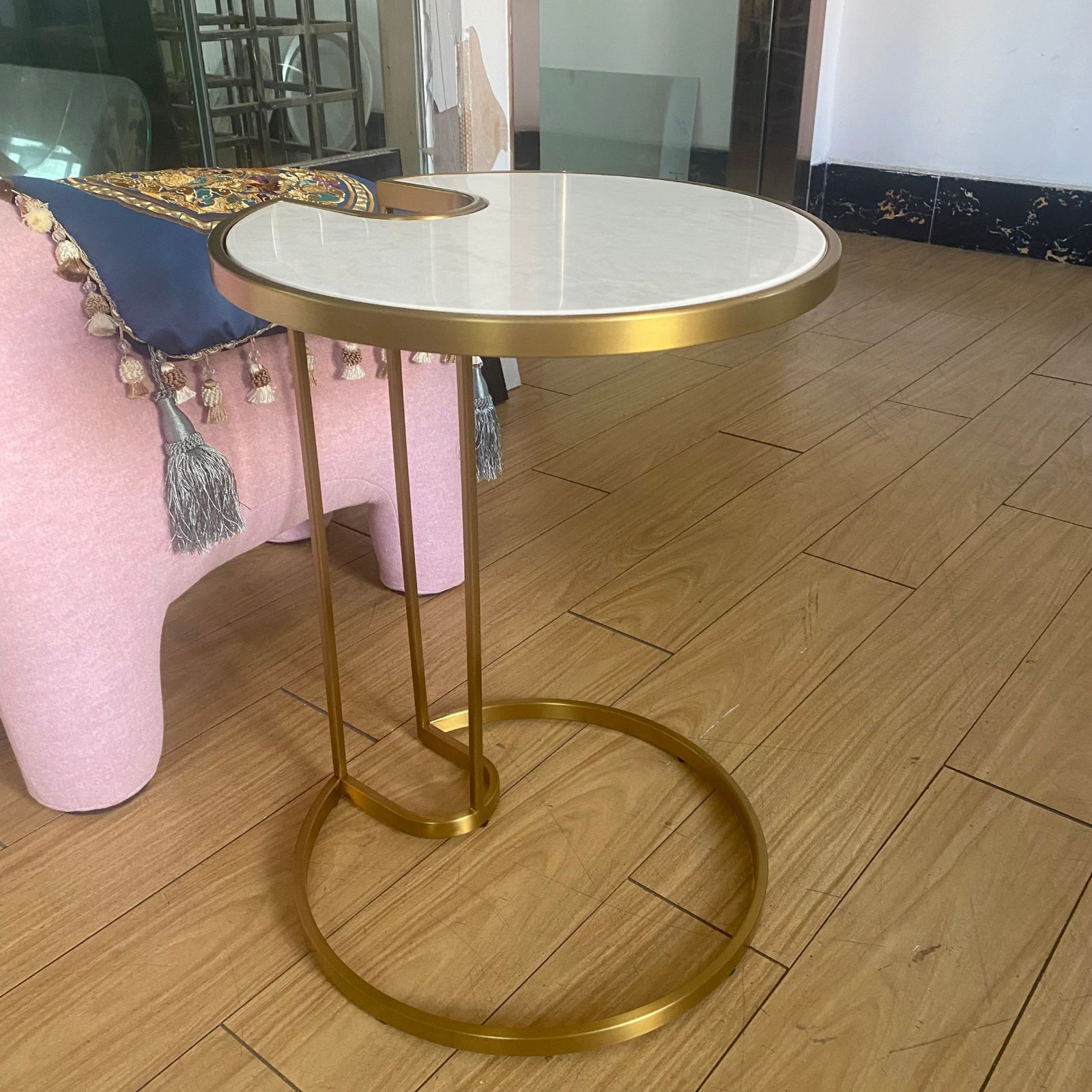 Contemporary luxury gold living room table stand table sofa arm table