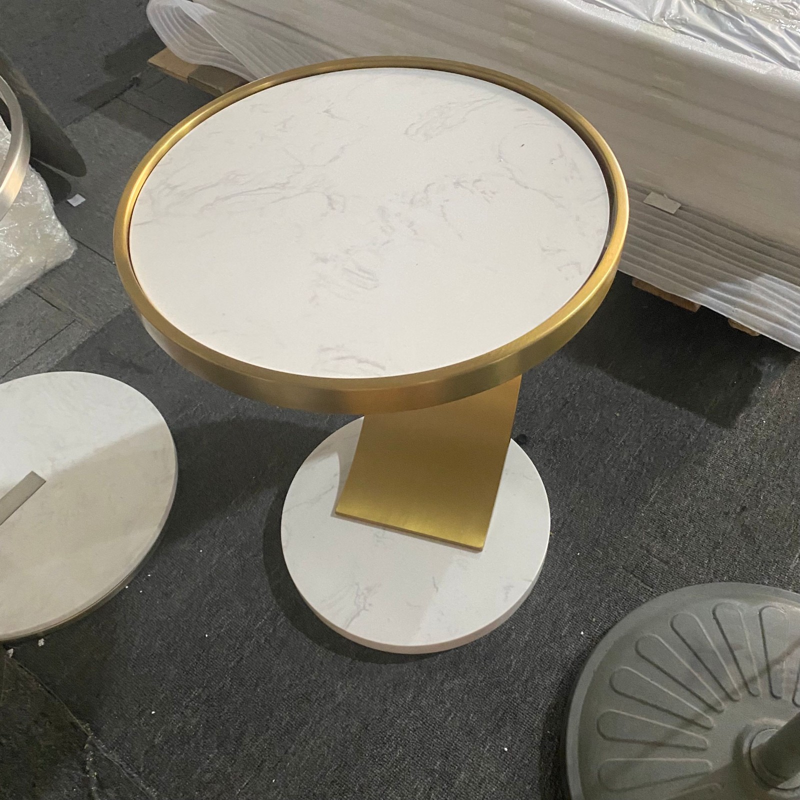Contemporary corner table for living room stand for desert table dessert table