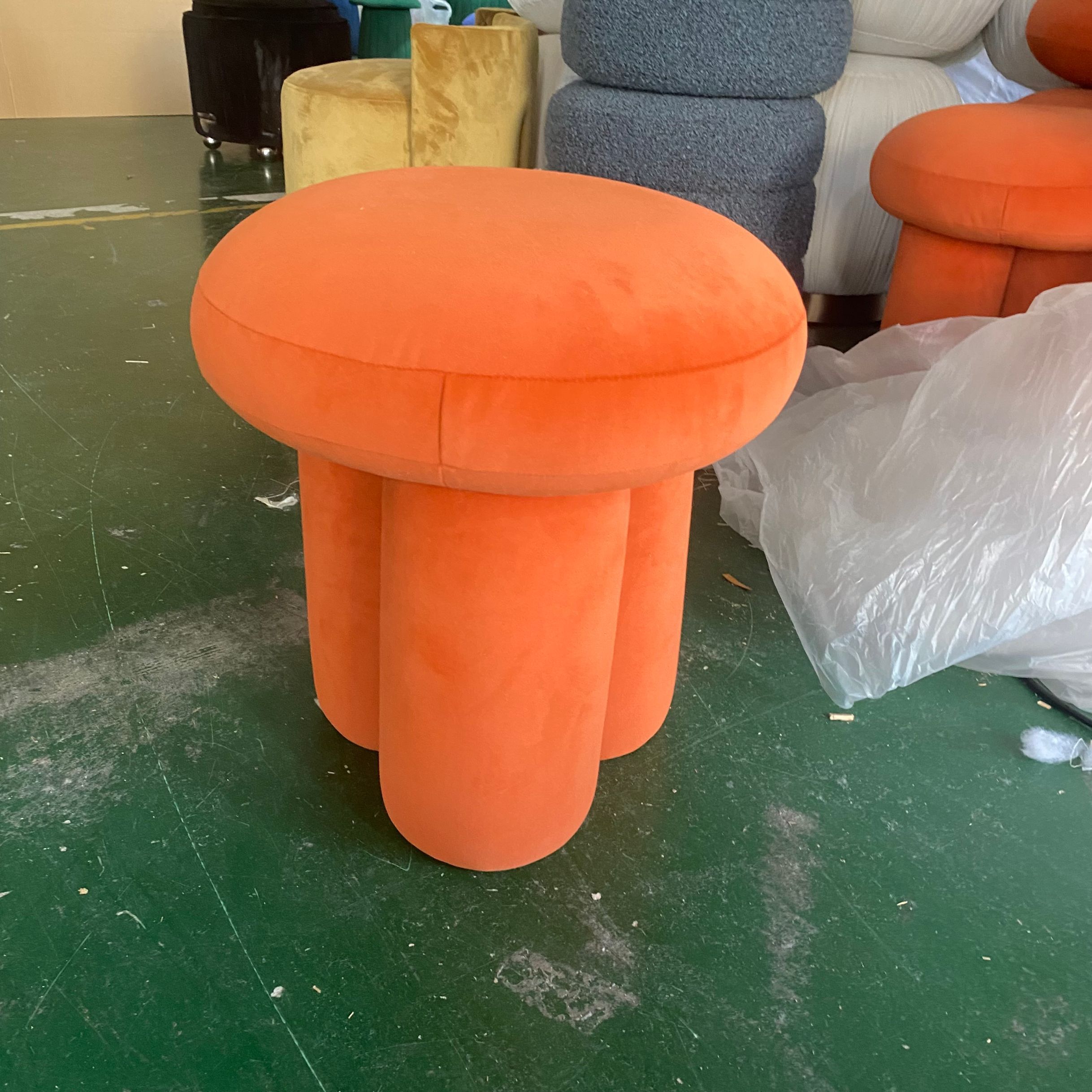 Custom made home furniture velvet ottoman hot sale round pouf stool