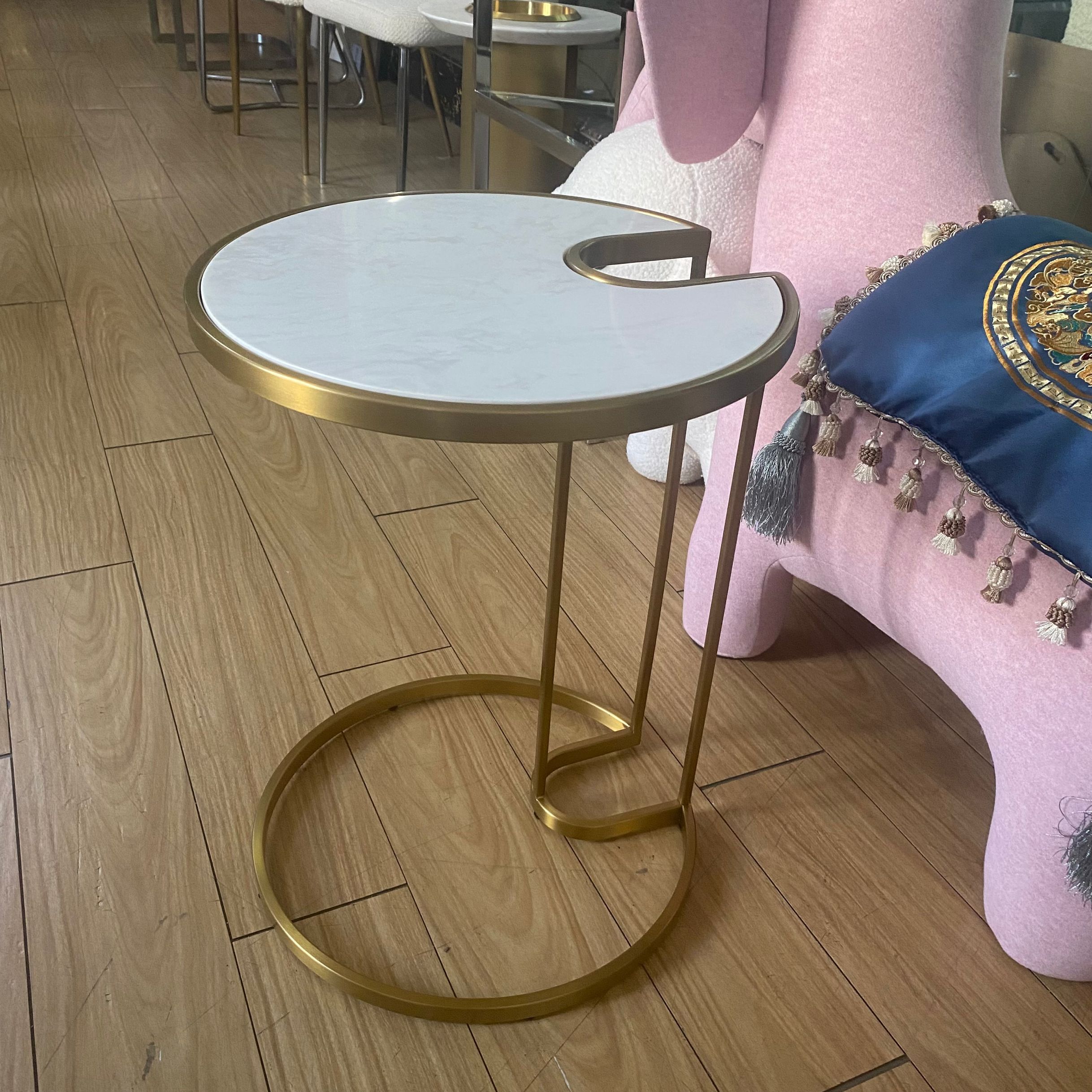 Contemporary luxury gold living room table stand table sofa arm table